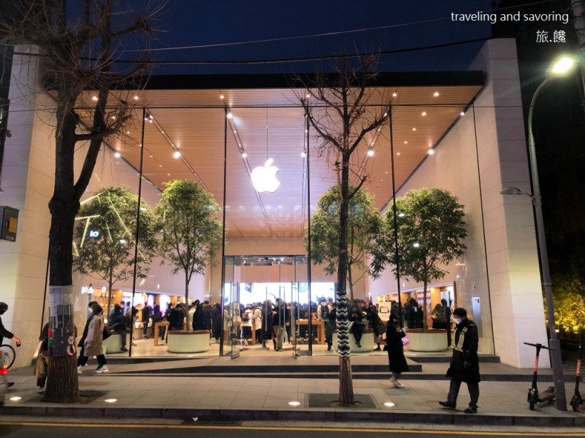 旅.饞：首爾新沙洞銀杏林蔭大道