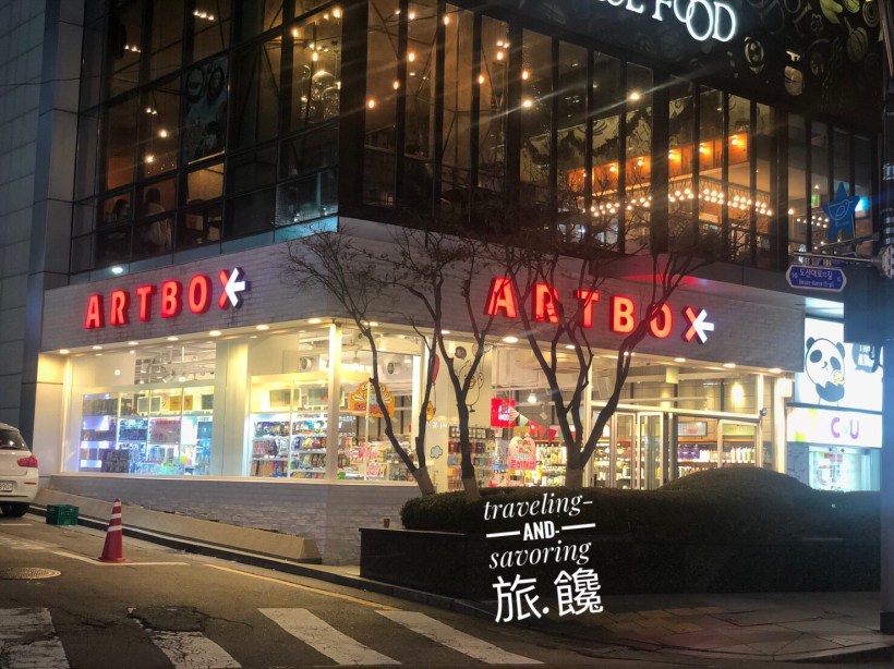 旅.饞：首爾新沙洞銀杏林蔭大道